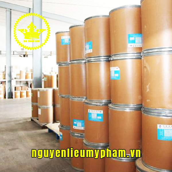 Cung Cấp Nguyên Liệu Trắng Da Hoạt Chất Acid Kojic – Nguyên Liệu Mỹ Phẩm Trắng Da An Toàn Nhập Khẩu